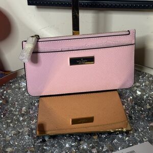 NWT- Kate Spade New York Kenzie Large Limited Edition Card Holder.Retail $139.00